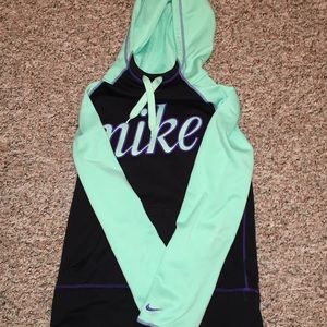 Nike pullover
